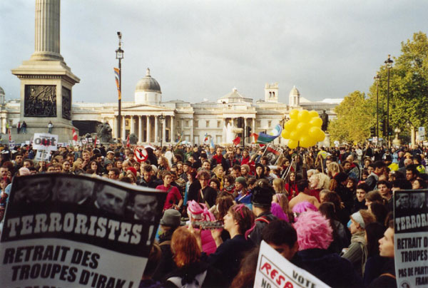 Demo zum Abschluss des Social Forum