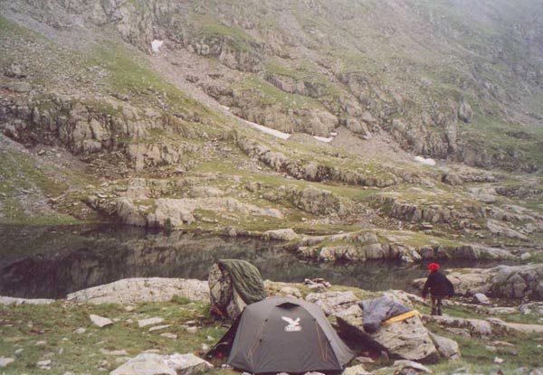 Zelten am See, Mondlanschaft